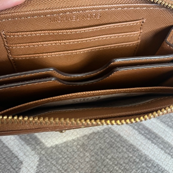 Michael Kors Brown Wristlet/Wallet - Picture 5 of 8